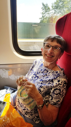 On the train to Edinburgh and knitting = Katie in heaven. If only she had a cat on her lap...